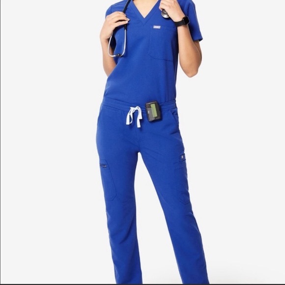 Figs Scrubs - Picture 2 of 2